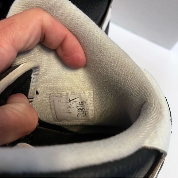Nike ‘07 Air Force 1 Black and White Hightop Sneakers Size 11 main image 13